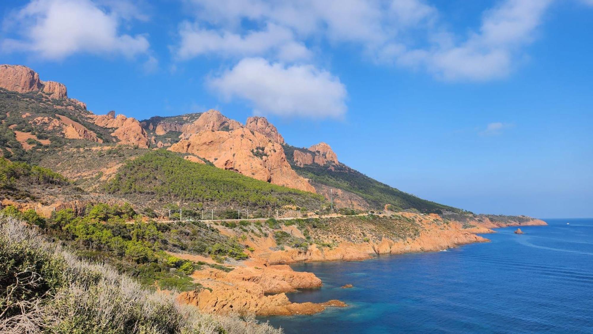 Saint-Raphael- Vue Mer Et Massif De L'Esterel Exterior photo